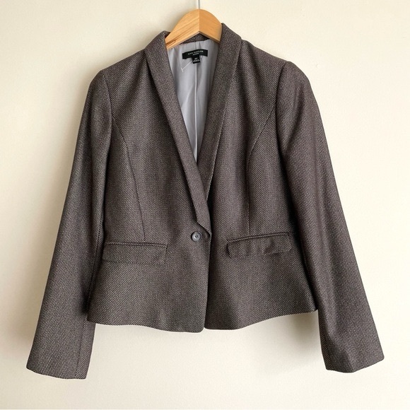 Jackets & Blazers - Ann Taylor Herringbone Blazer NWOT Size 8 Petite